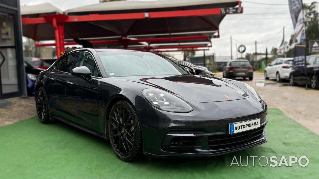 Porsche Panamera 4 E-Hybrid de 2020