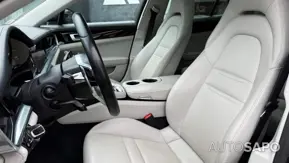 Porsche Panamera 4 E-Hybrid de 2020