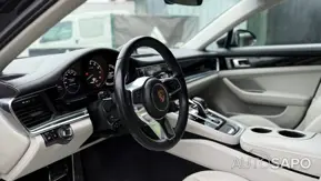 Porsche Panamera 4 E-Hybrid de 2020