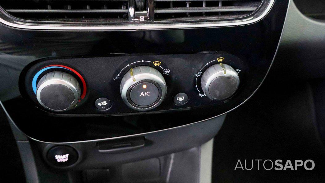 Renault Clio 0.9 TCE Limited de 2021
