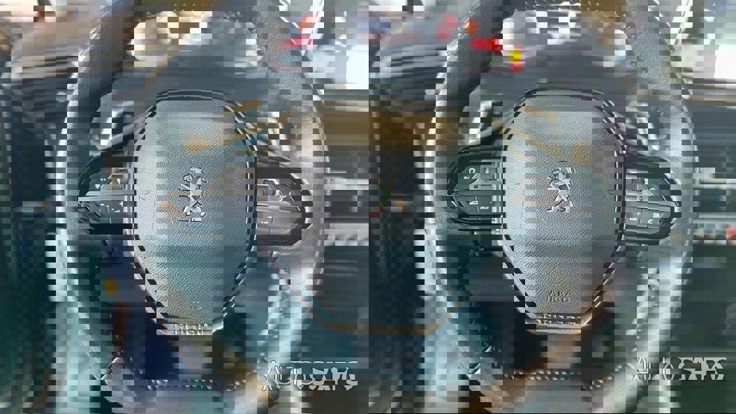 Peugeot 2008 1.2 PureTech Active Pack EAT8 de 2021