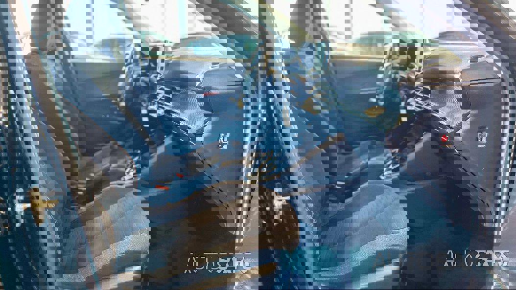 Peugeot 2008 1.2 PureTech Active Pack EAT8 de 2021