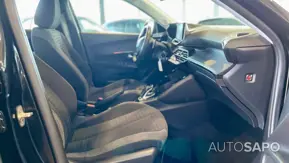 Peugeot 2008 1.2 PureTech Active Pack EAT8 de 2021