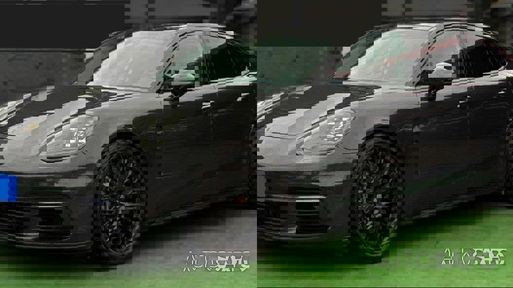 Porsche Panamera 4 E-Hybrid de 2020