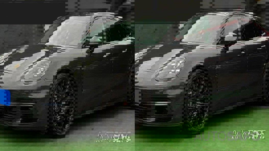 Porsche Panamera 4 E-Hybrid de 2020