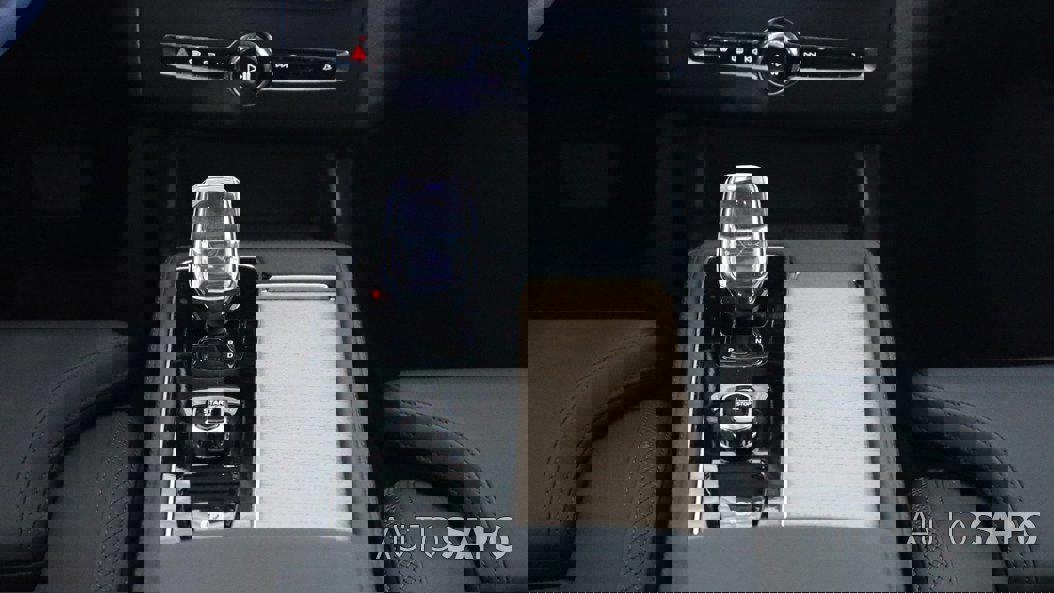 Volvo XC90 2.0 T8 PHEV Plus Bright AWD de 2025