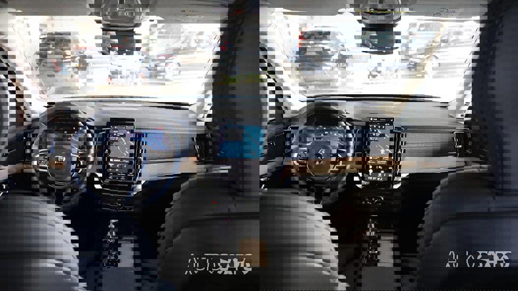 Volvo XC90 2.0 T8 PHEV Plus Bright AWD de 2025