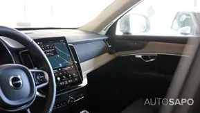 Volvo XC90 2.0 T8 PHEV Plus Bright AWD de 2025