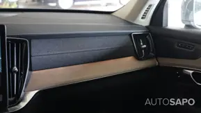 Volvo XC90 2.0 T8 PHEV Plus Bright AWD de 2025