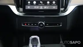 Volvo XC90 2.0 T8 PHEV Plus Bright AWD de 2025