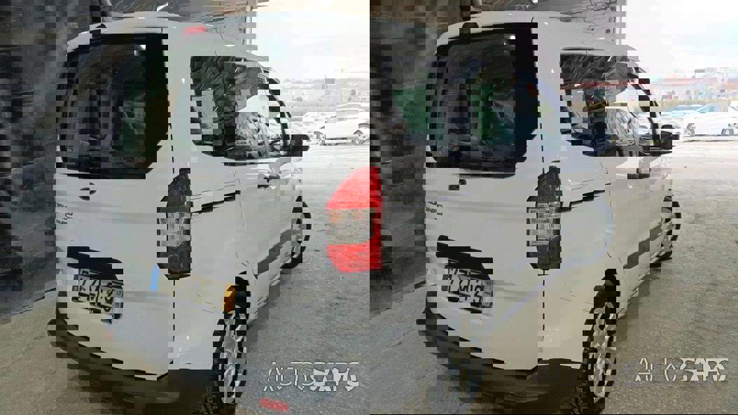 Ford Tourneo Courier 1.5 TDCi Ambiente de 2019