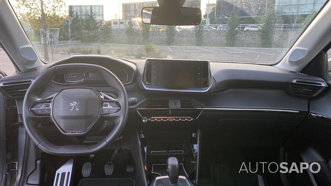 Peugeot 208 1.2 PureTech Active de 2021