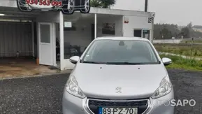 Peugeot 208 de 2015