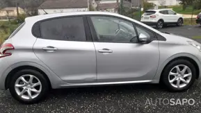 Peugeot 208 de 2015