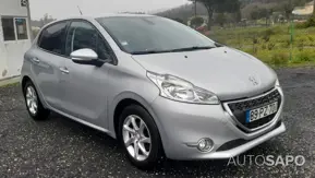 Peugeot 208 de 2015