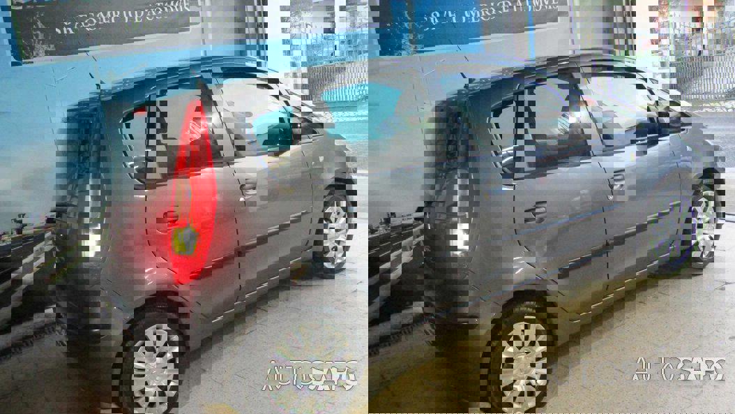 Mitsubishi Colt 1.1 E-motion de 2006