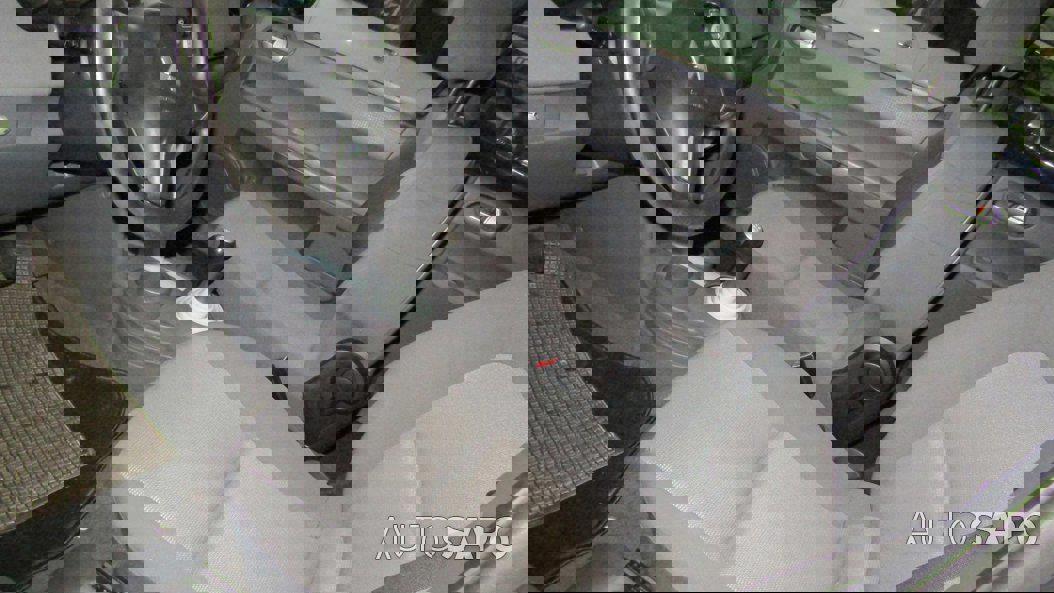 Mitsubishi Colt 1.1 E-motion de 2006