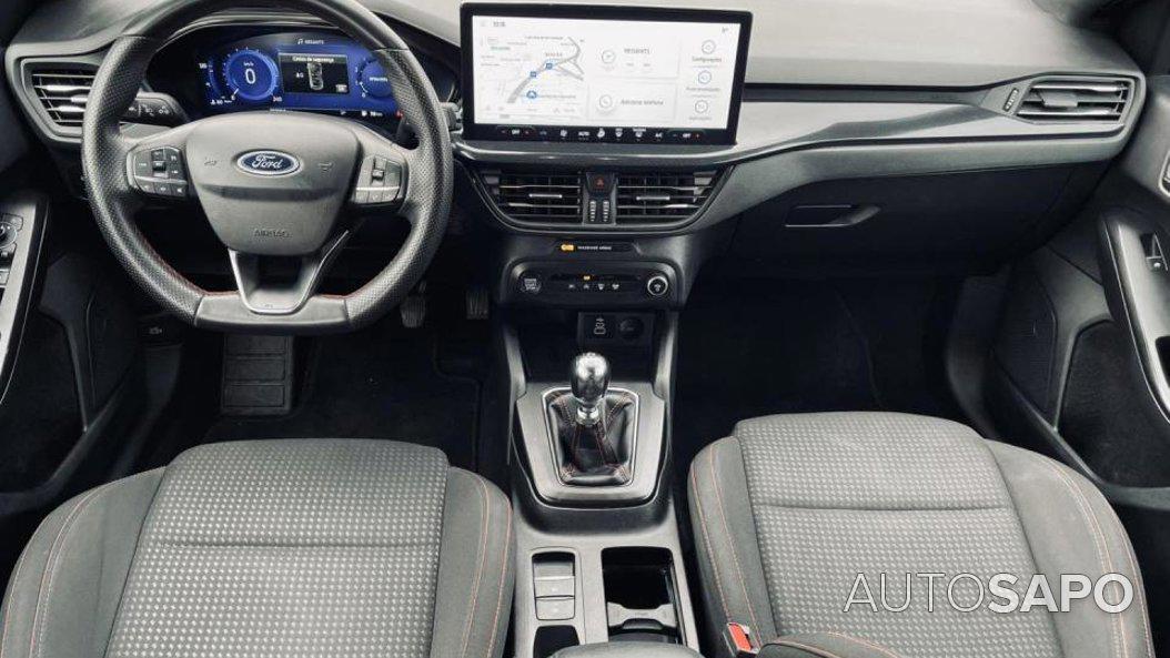 Ford Focus 1.0 EcoBoost ST-Line X de 2023