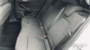 Ford Focus 1.0 EcoBoost ST-Line X de 2023
