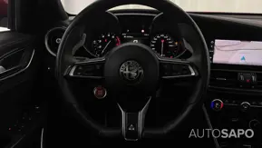 Alfa Romeo Giulia 2.9 Bi-Turbo Quadrifoglio AT8 de 2021