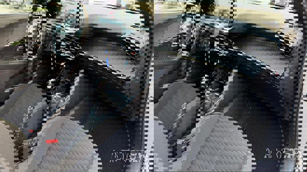 Peugeot 2008 1.2 PureTech Style de 2023