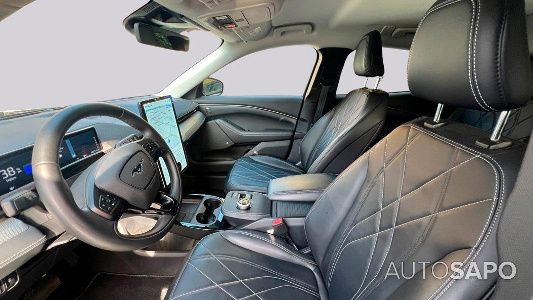 Ford Mustang Mach-E de 2022