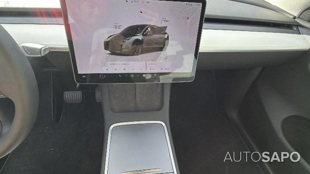 Tesla Model Y Long-Range RWD de 2024