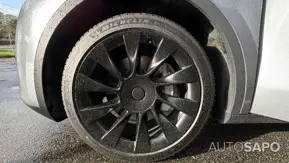 Tesla Model Y Long-Range RWD de 2024