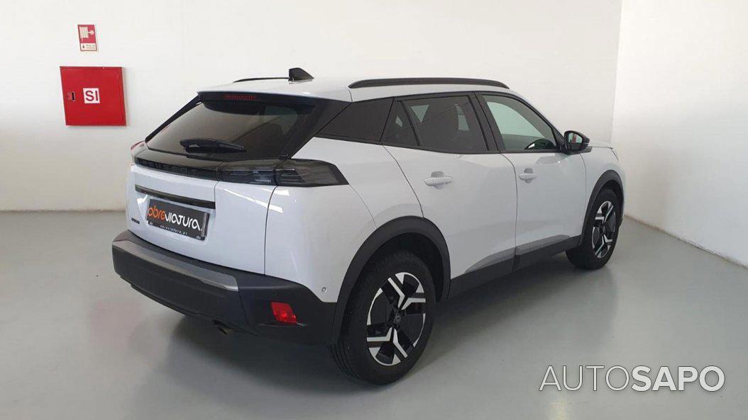 Peugeot 2008 1.2 PureTech Allure de 2024