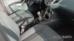 Ford Fiesta 1.25 Titanium de 2010