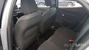 Peugeot 2008 1.2 PureTech Active Pack EAT8 de 2021