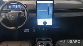 Ford Mustang Mach-E de 2023