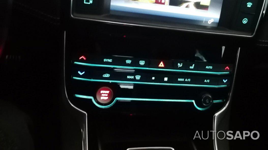 Jaguar XE 2.0 D R-Sport de 2016
