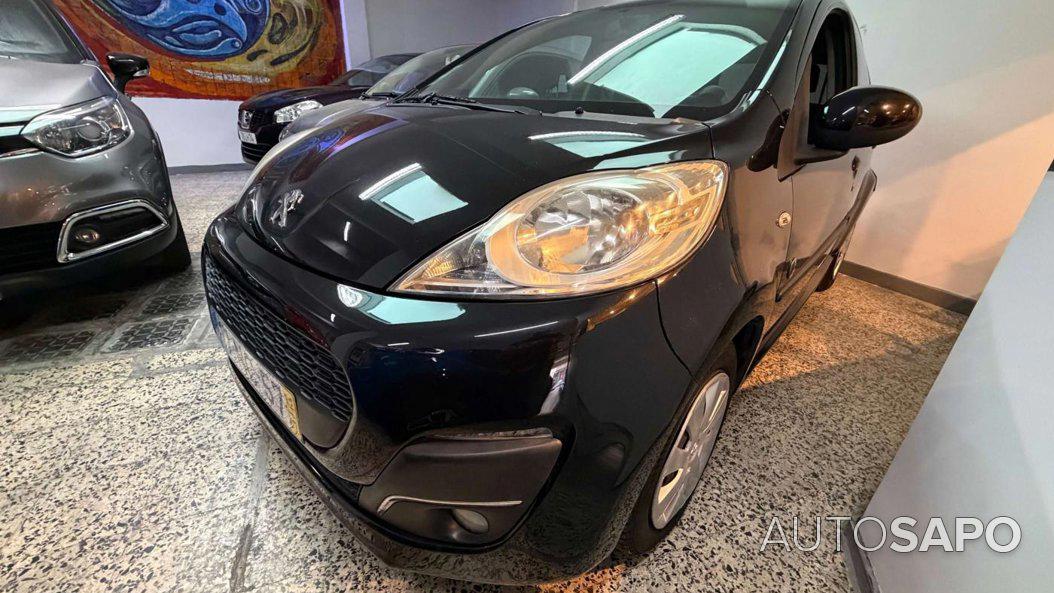 Peugeot 107 1.0 SE Envy de 2012