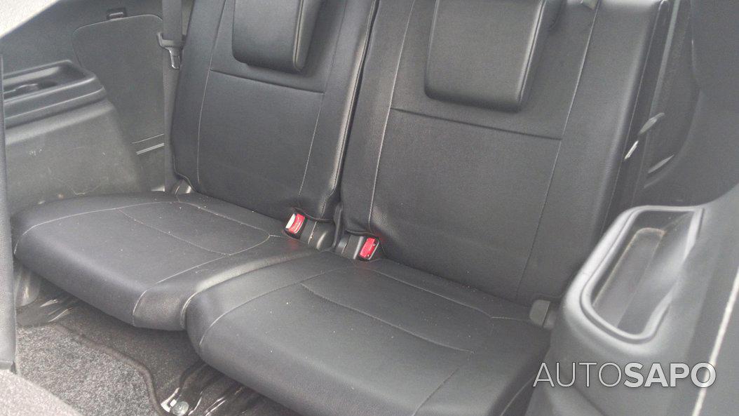 Mitsubishi Outlander 2.2 DI-D Intense de 2018