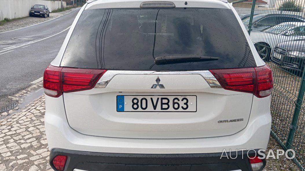 Mitsubishi Outlander 2.2 DI-D Intense de 2018