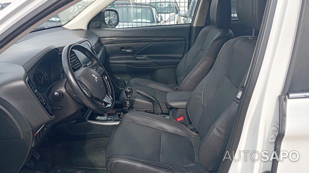 Mitsubishi Outlander 2.2 DI-D Intense de 2018