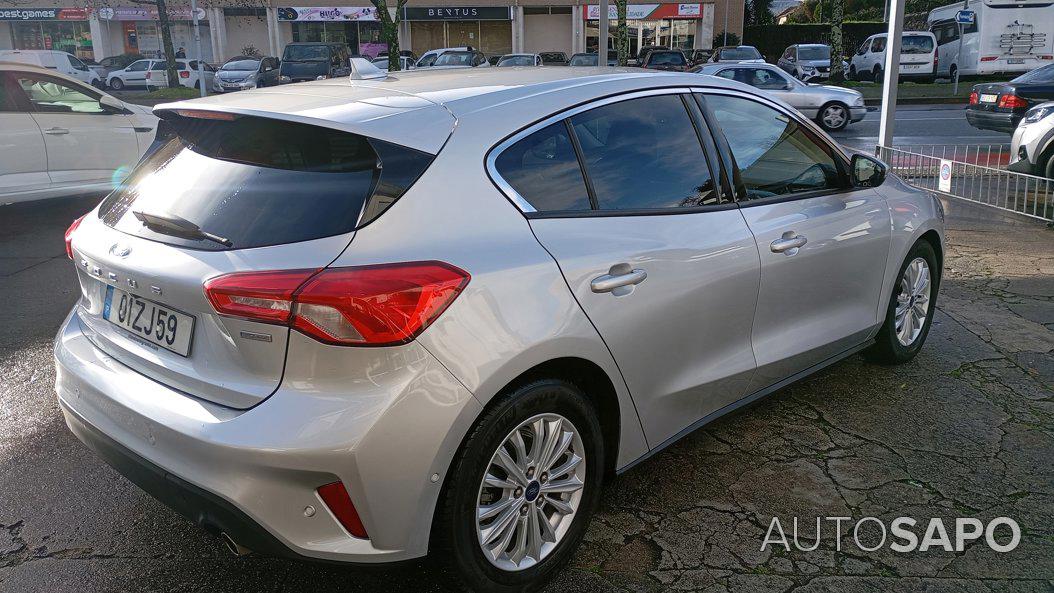Ford Focus 1.5 TDCi EcoBlue Titanium Aut. de 2019