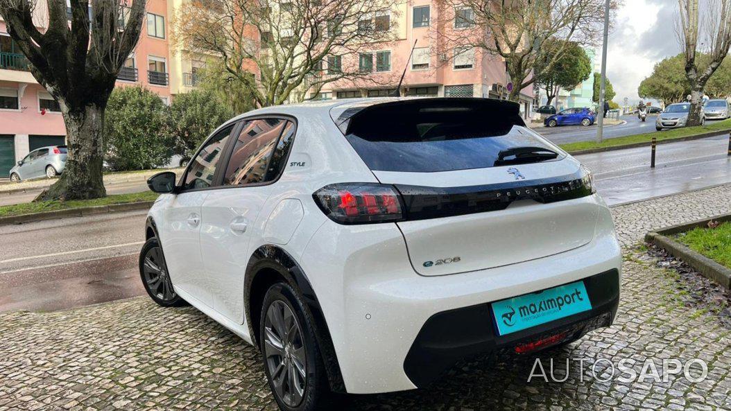 Peugeot E-208 de 2023