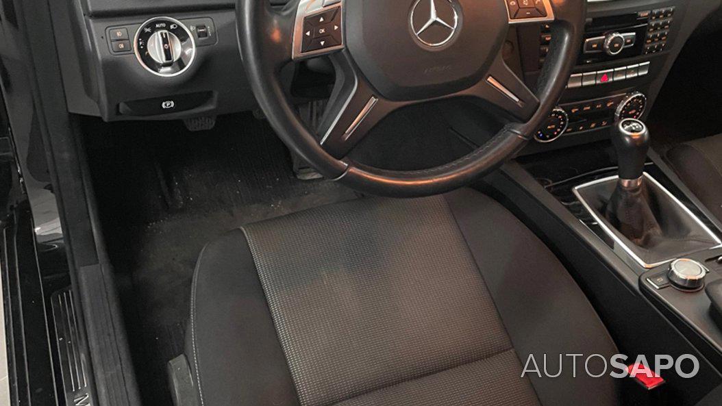 Mercedes-Benz Classe C 200 CDi Classic 122 de 2013