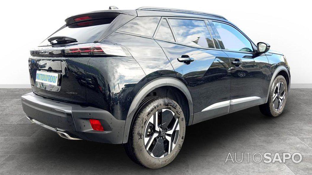 Peugeot 2008 1.2 PureTech Allure EAT8 de 2025