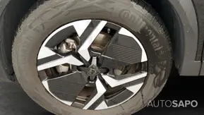 Peugeot 2008 1.2 PureTech Allure EAT8 de 2025