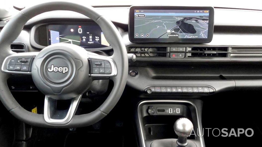 Jeep Avenger 1.2 GSE T3 Altitude de 2024