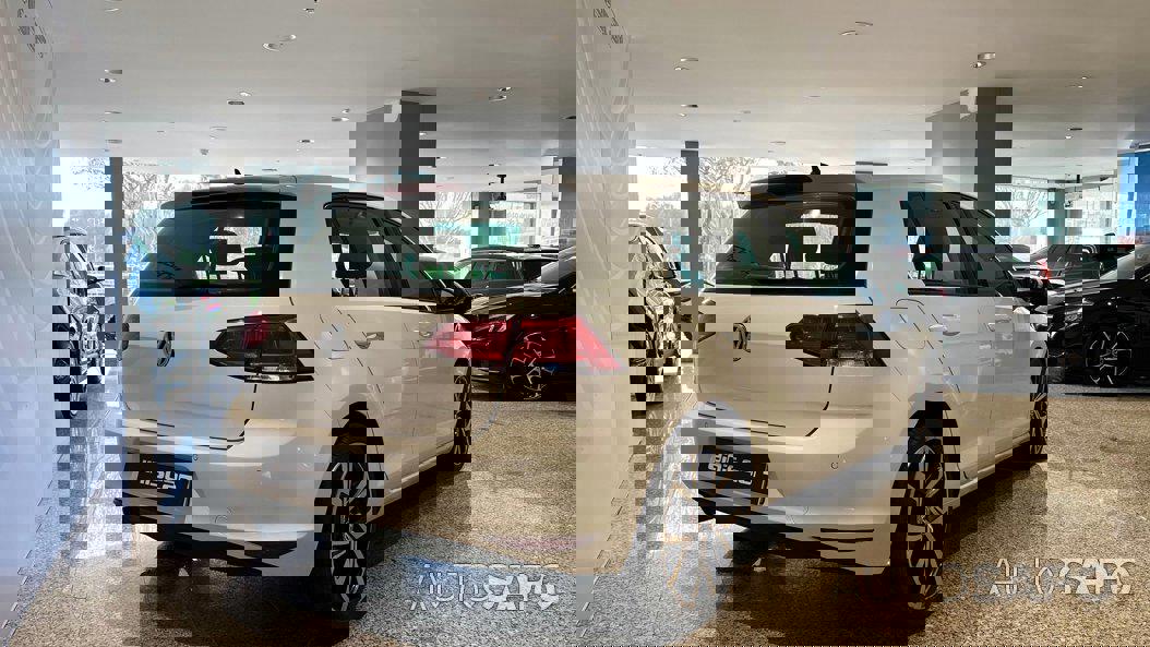 Volkswagen Golf de 2016