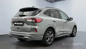 Ford Kuga de 2023