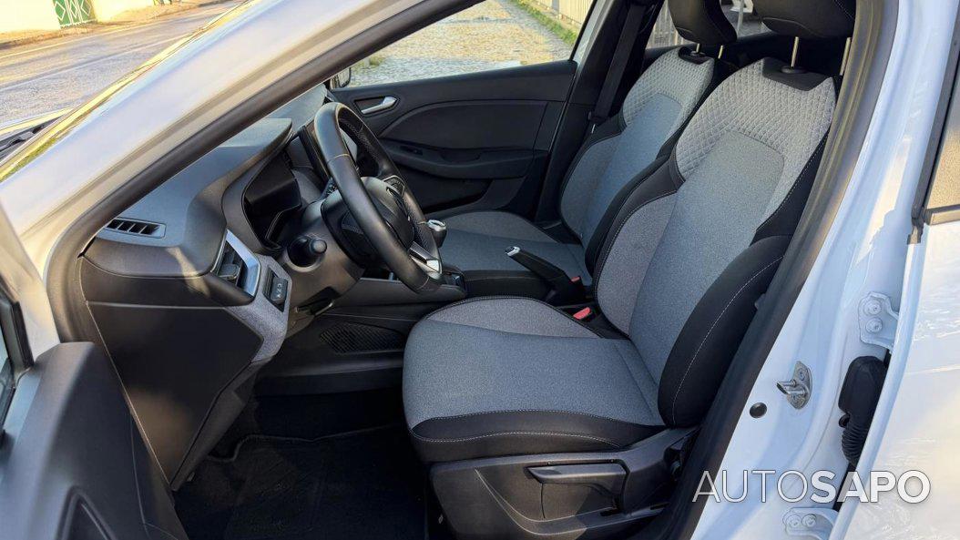 Renault Clio 1.0 TCe Intens de 2024