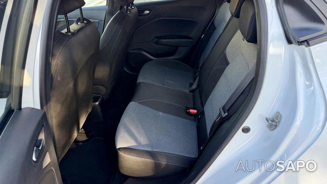 Renault Clio 1.0 TCe Intens de 2024