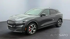 Ford Mustang Mach-E de 2023