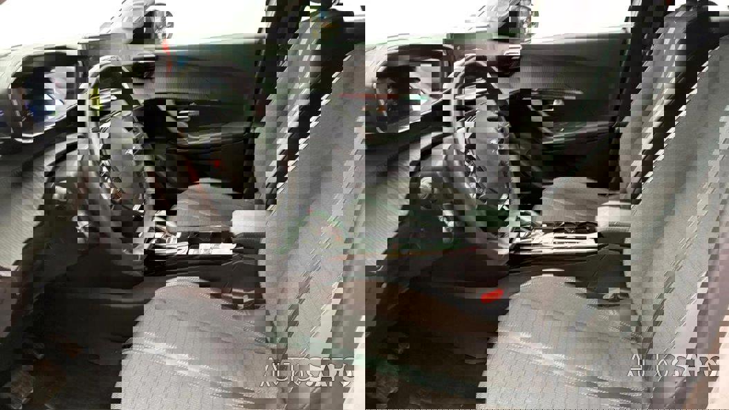 Peugeot e-2008 de 2021