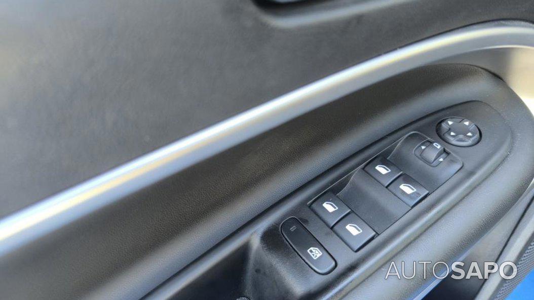 Jeep Avenger 1.2 GSE T3 Altitude de 2024